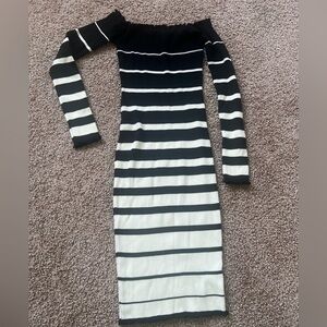 Chic Monochrome Striped Long Sleeve Dress